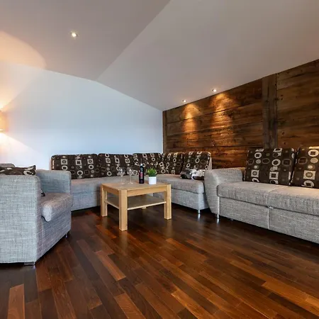 Alpinlodge 10 By Via Montes *