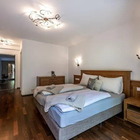 Alpinlodge 10 By Via Montes